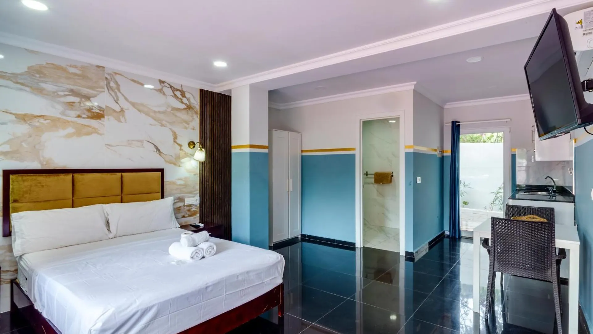 Villa Costa Marbella Apartahotel