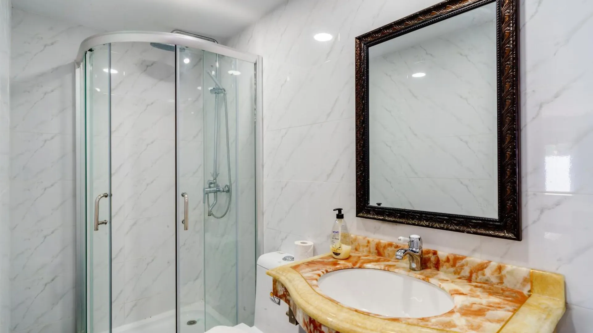 Aparthotel Villa Costa Marbella
