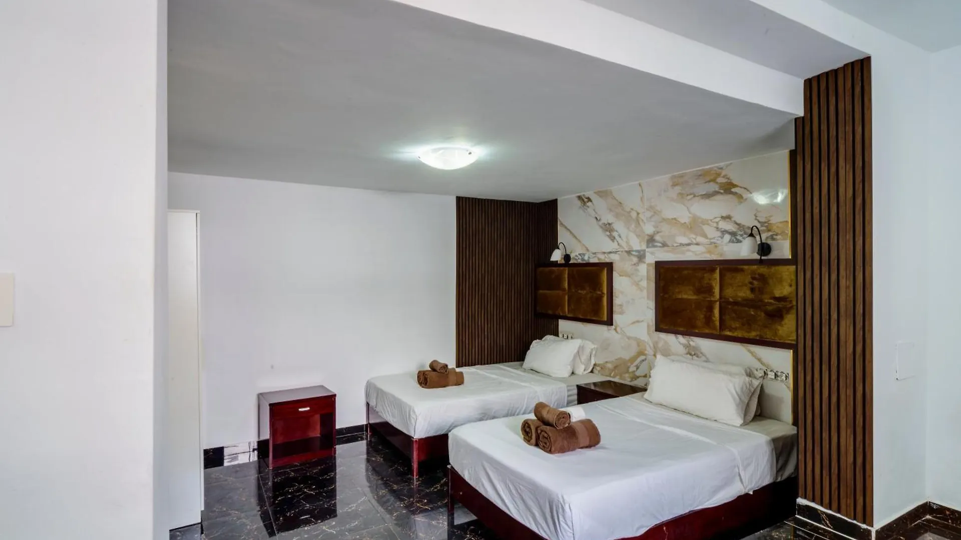 Villa Costa Marbella Aparthotel